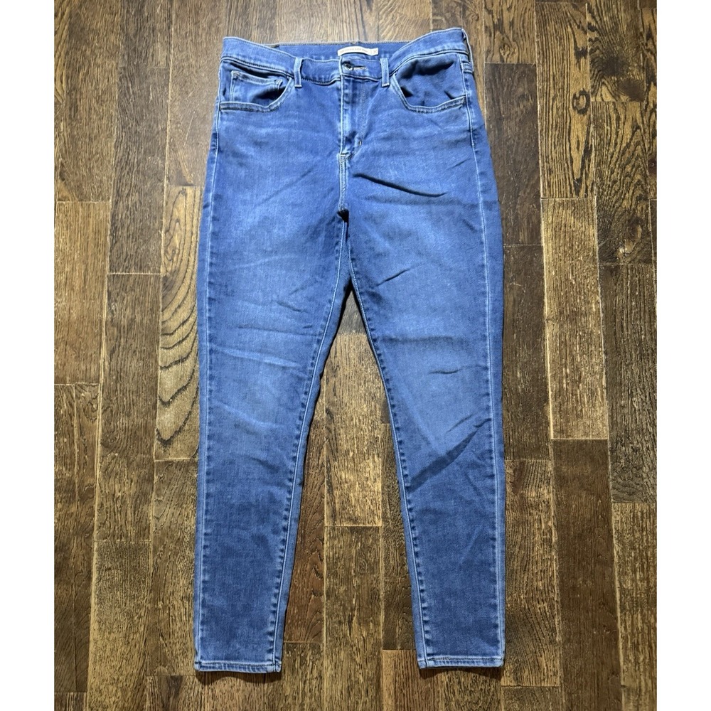 Levi's Blue Jeans Women's Size 30 720 High Rise Super Skinny Stretch Medium Wash